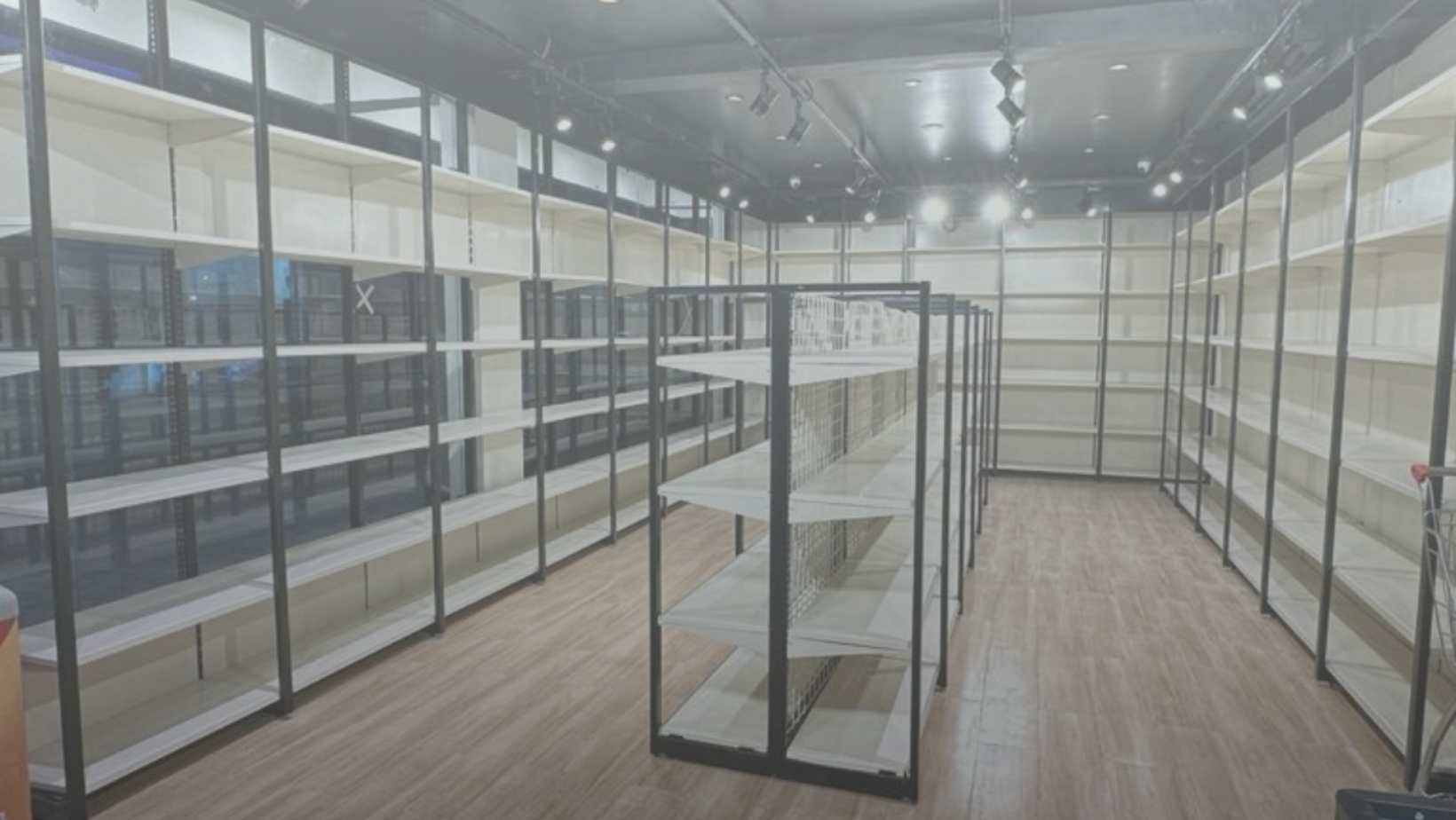 Garments display rack manufacturer